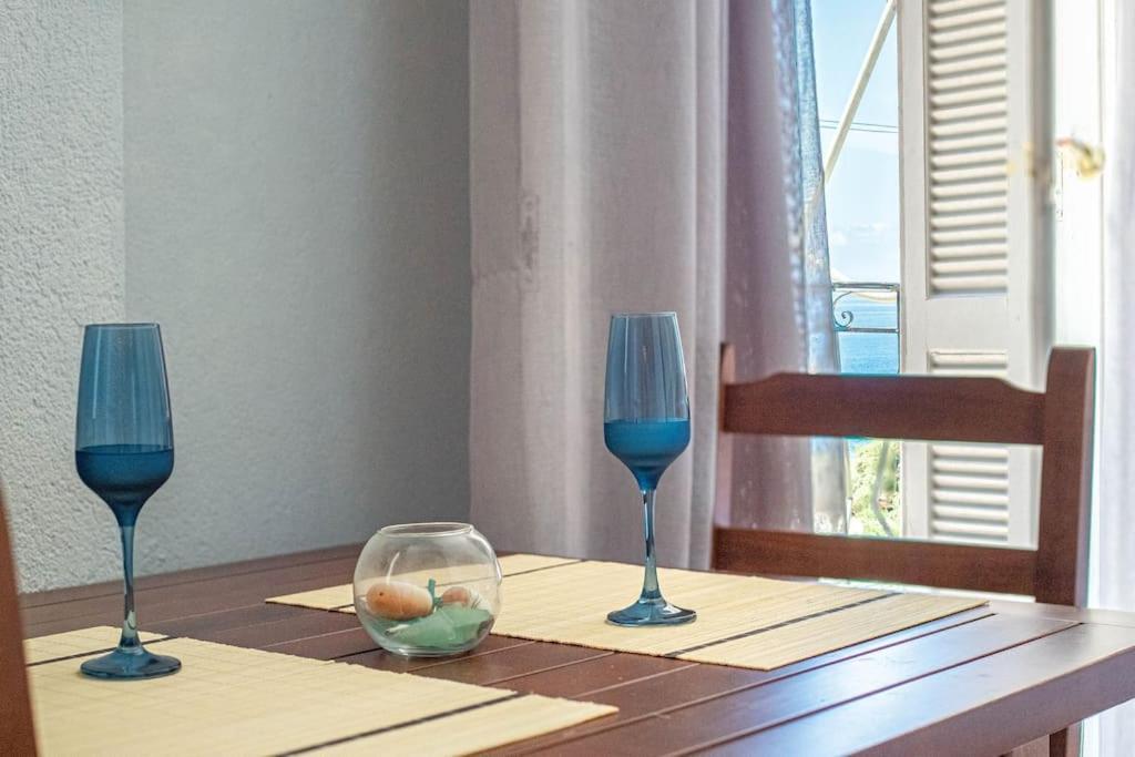 ヒマラBlue Maraci 2 - Sea View, Kitchen, Beach Accessアパートメント エクステリア 写真